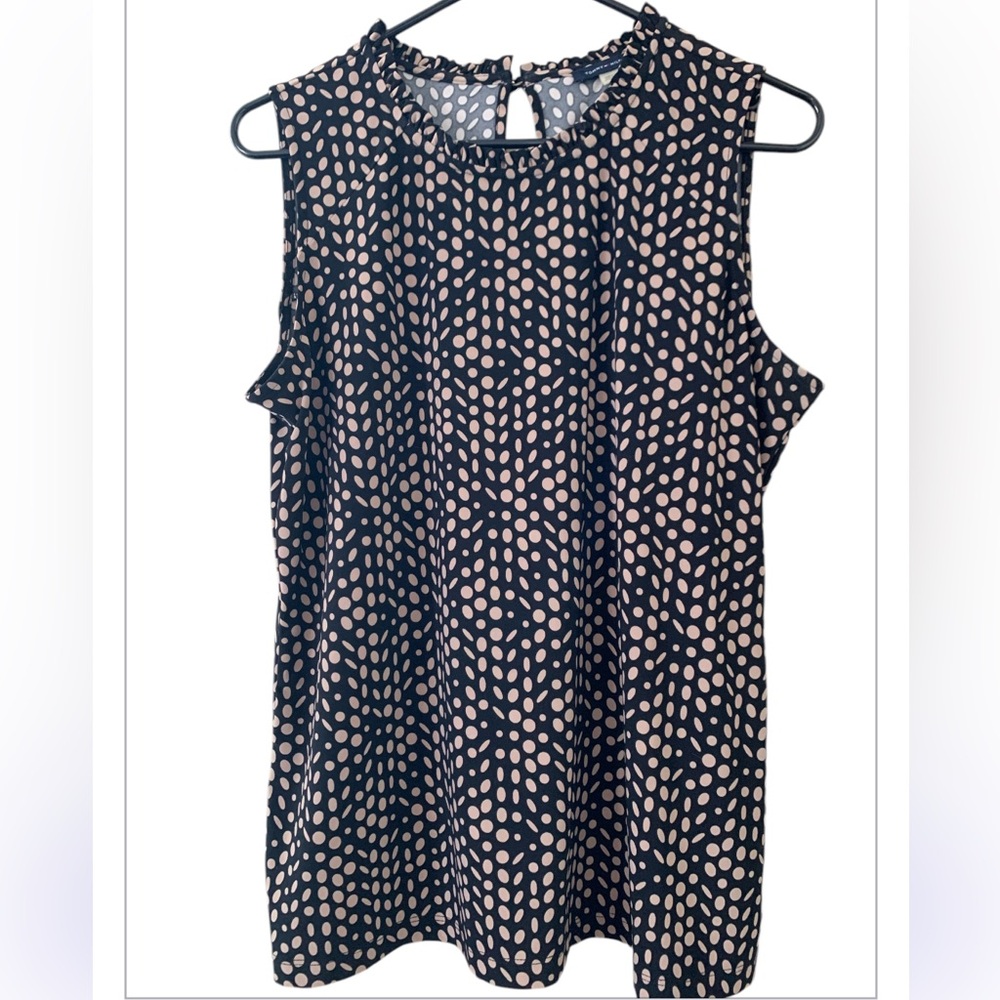 NWOT TOMMY HILFIGER Women’s Printed Black Tan Top/Blouse SIZE L NWOT